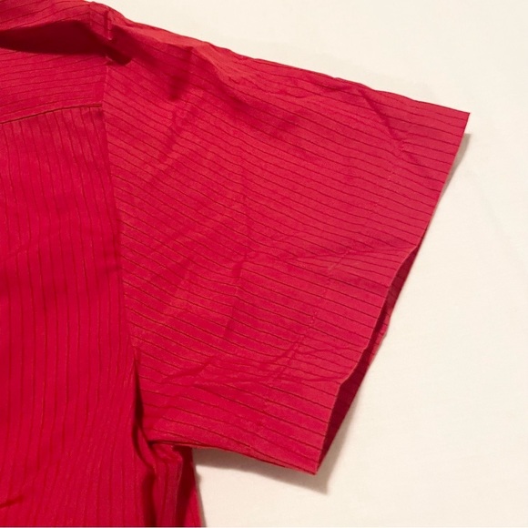 KFC Kentucky Fried Chicken Red Button Up Uniform Size Small Women’s - Picture 12 of 15